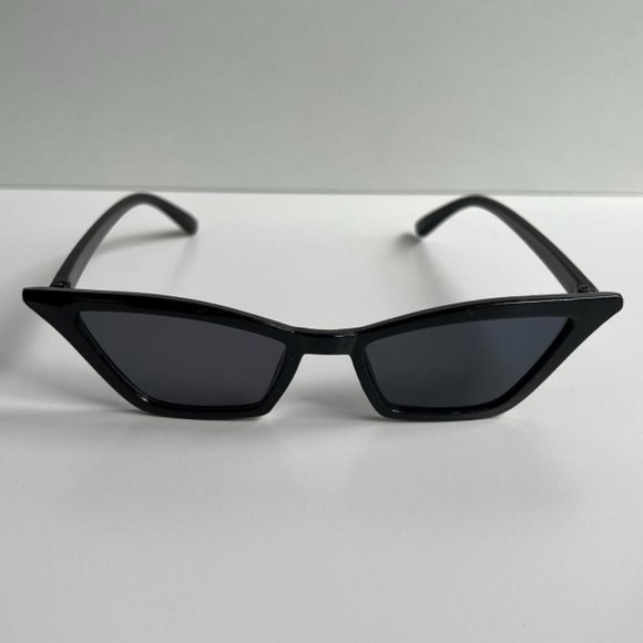 Vintage Y2K 90s 2000s unique retro style cute black sunglasses - Picture 6 of 8